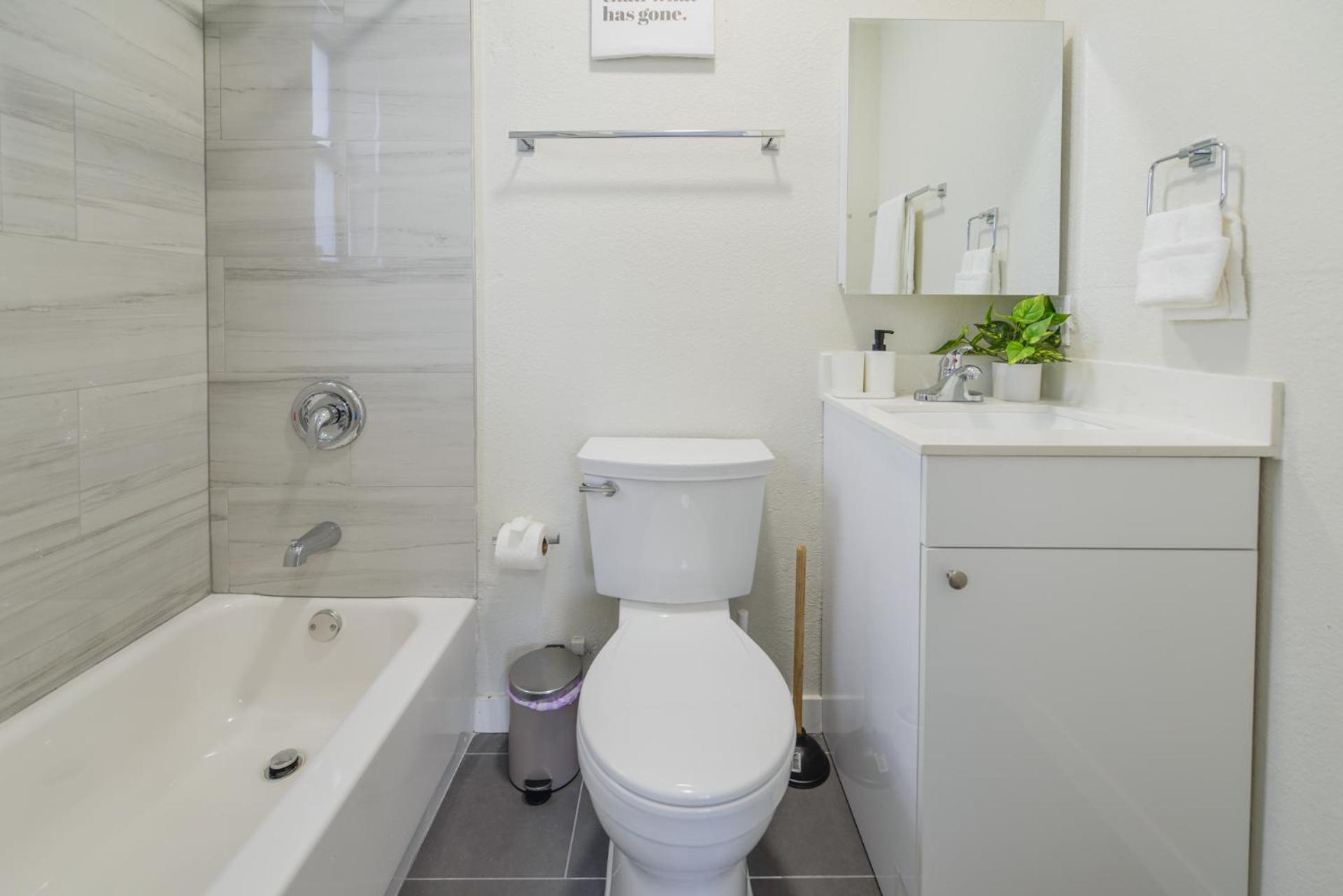 Appartamento Comfortable Studio Near Calle Ocho In Miami Esterno foto
